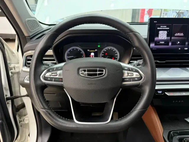 Geely Vision X6 — Фото автомобиля 11