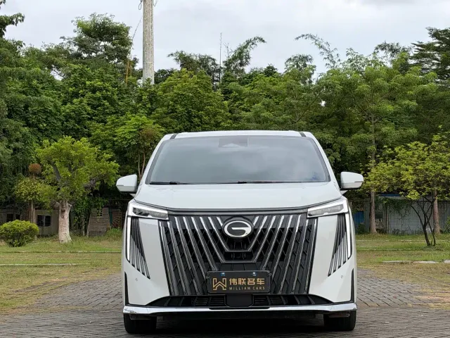 GAC Trumpchi M8 — Фото автомобиля 2