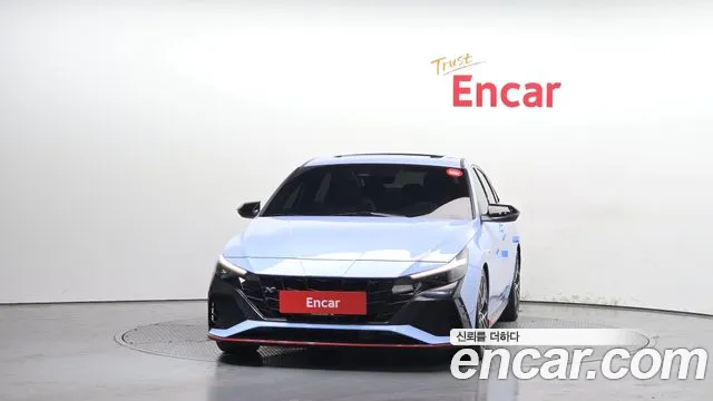 Hyundai AVANTE — Фото автомобиля 3