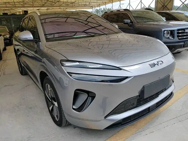 BYD Sealion 06 — Фото автомобиля 3