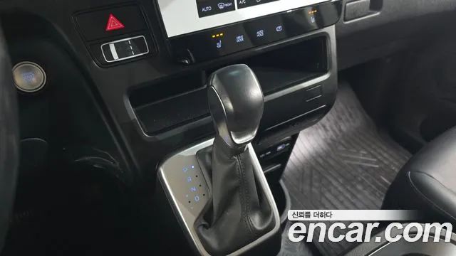 Hyundai Staria — Фото автомобиля 12