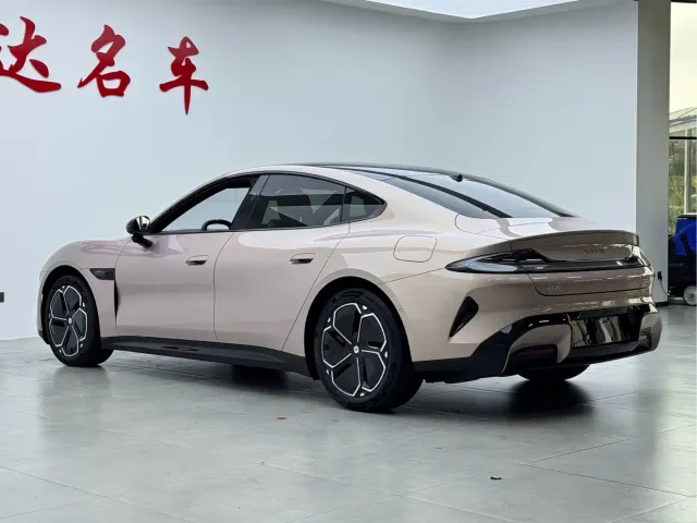 Xiaomi SU7 — Фото автомобиля 20