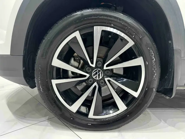 Volkswagen Tharu — Фото автомобиля 21