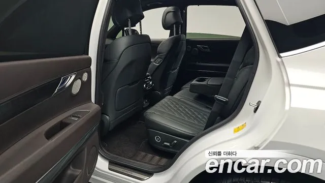Genesis GV80 — Фото автомобиля 11