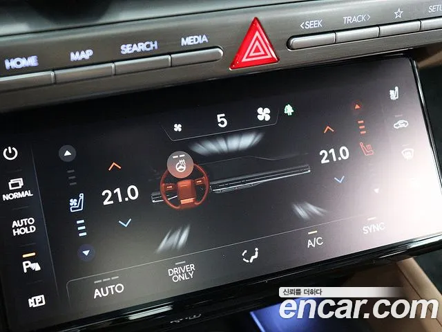 Hyundai Grandeur GN7 — Фото автомобиля 13