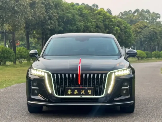Hongqi H5 — Фото автомобиля 2