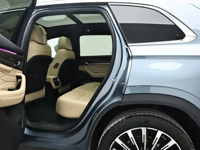 Geely Xingyue L — Фото автомобиля 14