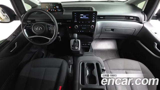 Hyundai Staria — Фото автомобиля 10