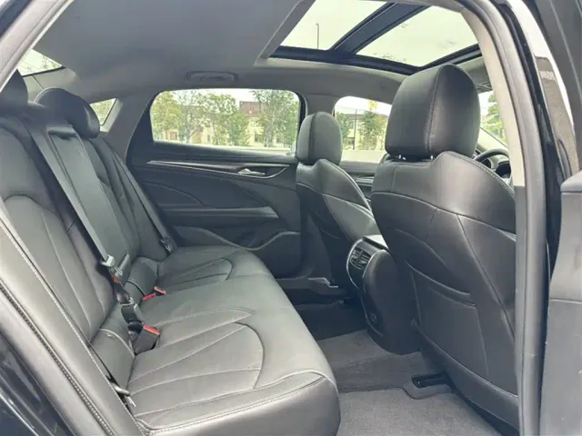 Buick LaCrosse — Фото автомобиля 17