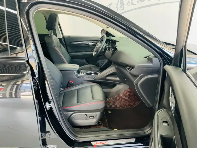 Buick Envision S — Фото автомобиля 12