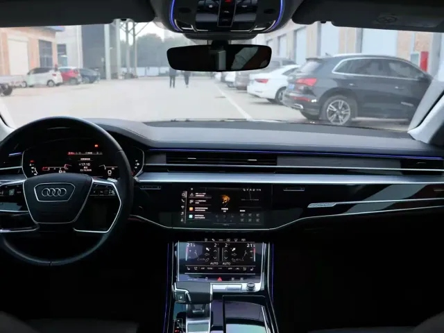 Audi A8 — Фото автомобиля 13