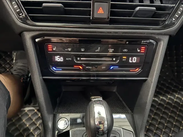 Volkswagen Tharu — Фото автомобиля 14