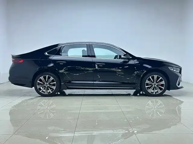 Geely Xingrui — Фото автомобиля 8