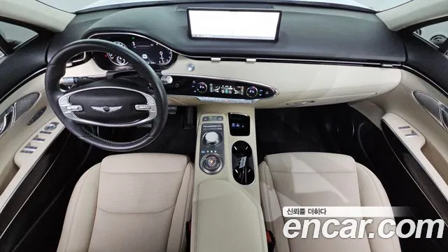 Genesis GV70 — Фото автомобиля 10