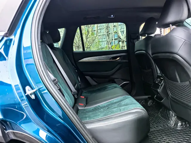 Geely Xingyue L — Фото автомобиля 14