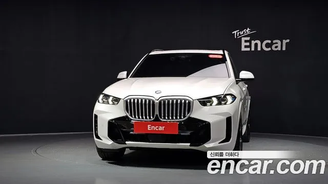 BMW X5 xDrive 40i M Sport — Фото автомобиля 2