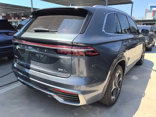 Geely Xingyue L — Фото автомобиля 6