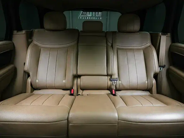 Land Rover Range Rover — Фото автомобиля 14