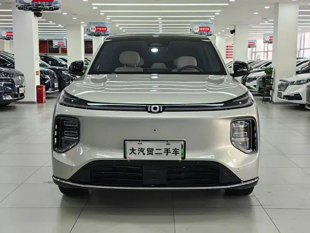 Changan Qiyuan Q07 — Фото автомобиля 2