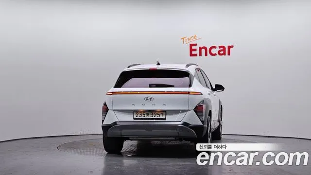 Hyundai Kona Kona (SX2) Бензин 1.6 турбо 2WD — Фото автомобиля 4