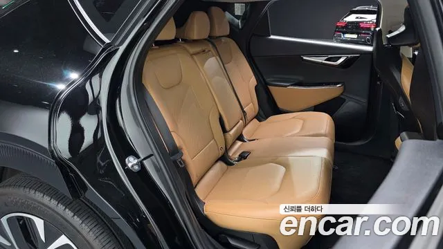 Kia EV6 — Фото автомобиля 10