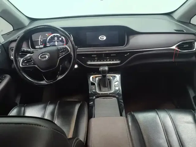 GAC Trumpchi M6 — Фото автомобиля 12