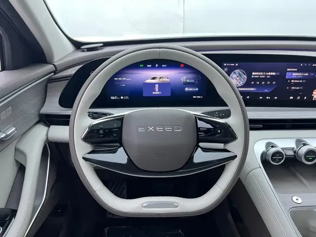 Exeed RX — Фото автомобиля 8