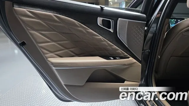 Kia K8 — Фото автомобиля 14