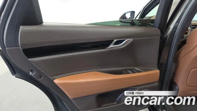 Genesis G80 RG3 — Фото автомобиля 14