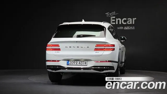 Genesis GV80 — Фото автомобиля 4