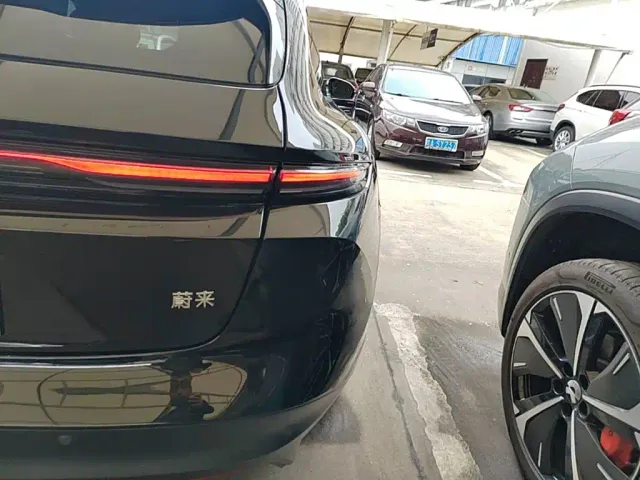 Nio ET5 Touring — Фото автомобиля 7