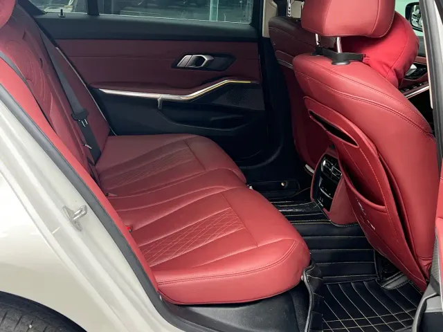 BMW 3 Series — Фото автомобиля 8