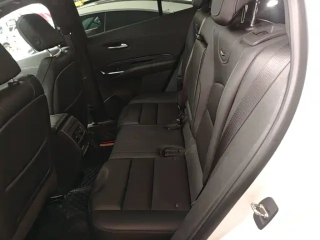 Cadillac XT4 — Фото автомобиля 16