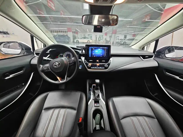 Toyota Corolla — Фото автомобиля 4