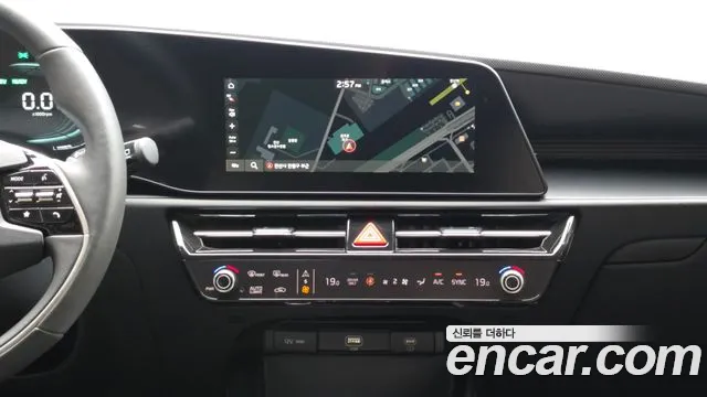 Kia Niro The All New Niro Trendy — Фото автомобиля 14