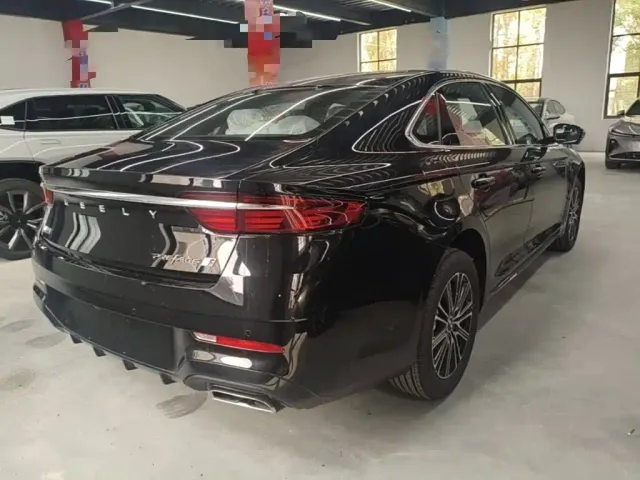Geely Xingrui — Фото автомобиля 6