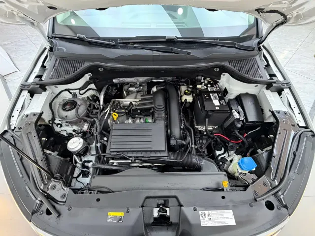 Skoda Karoq — Фото автомобиля 24