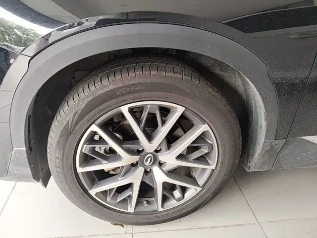 GAC Trumpchi GS8 — Фото автомобиля 22