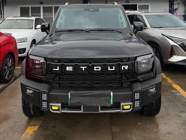 Jetour T2 — Фото автомобиля 2