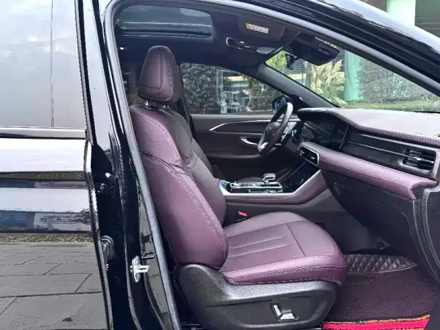Jetour X90 — Фото автомобиля 13