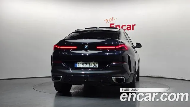 BMW X6 xDrive40i M Sport — Фото автомобиля 4