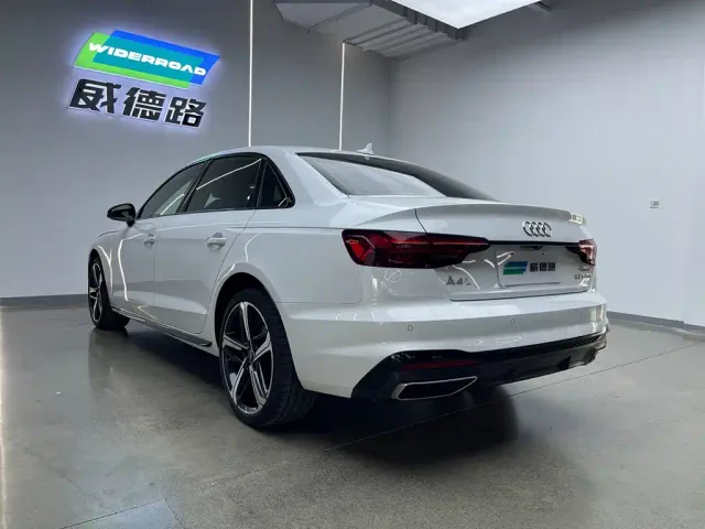 Audi Audi A4L 2024 40 TFSI Luxury Dynamic — Фото автомобиля 4