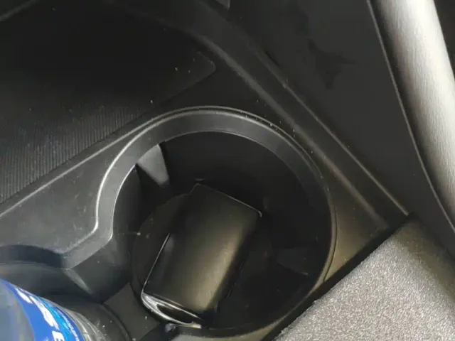 Mazda Axela — Фото автомобиля 8