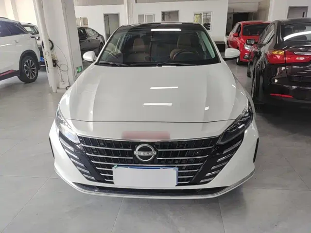 Nissan Teana — Фото автомобиля 2