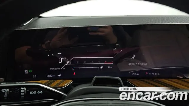 Cadillac Escalade — Фото автомобиля 11