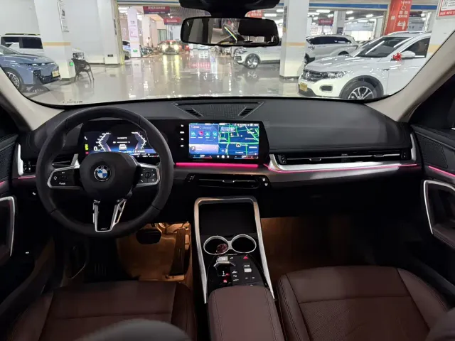 BMW X1 — Фото автомобиля 5