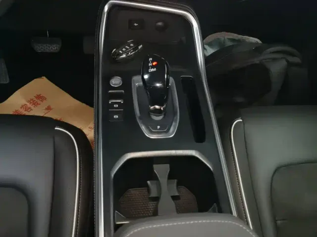 Haval H6 — Фото автомобиля 13