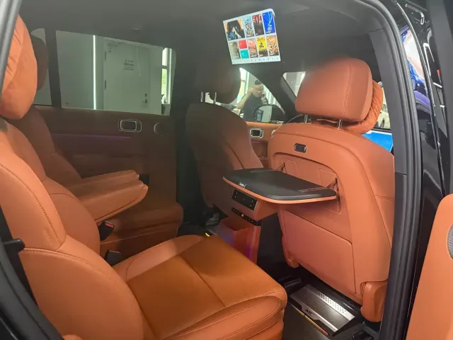 Li Auto Li Xiang L9 2024 Model Ultra — Фото автомобиля 8