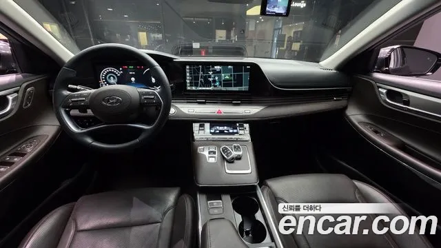 Hyundai Grandeur New — Фото автомобиля 10