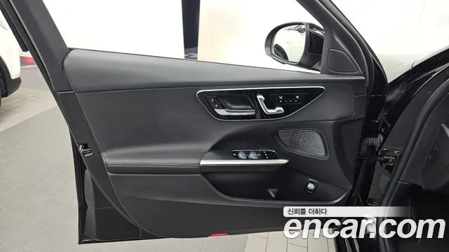 Mercedes-Benz C-Class W206 — Фото автомобиля 13